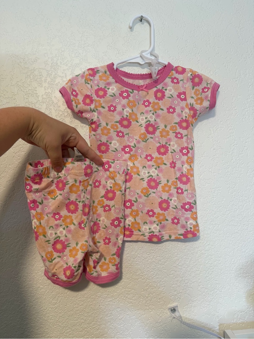 Milkberry Baby Girl Pink Floral Two Piece Pajama Set Shirt Shorts 12 Months